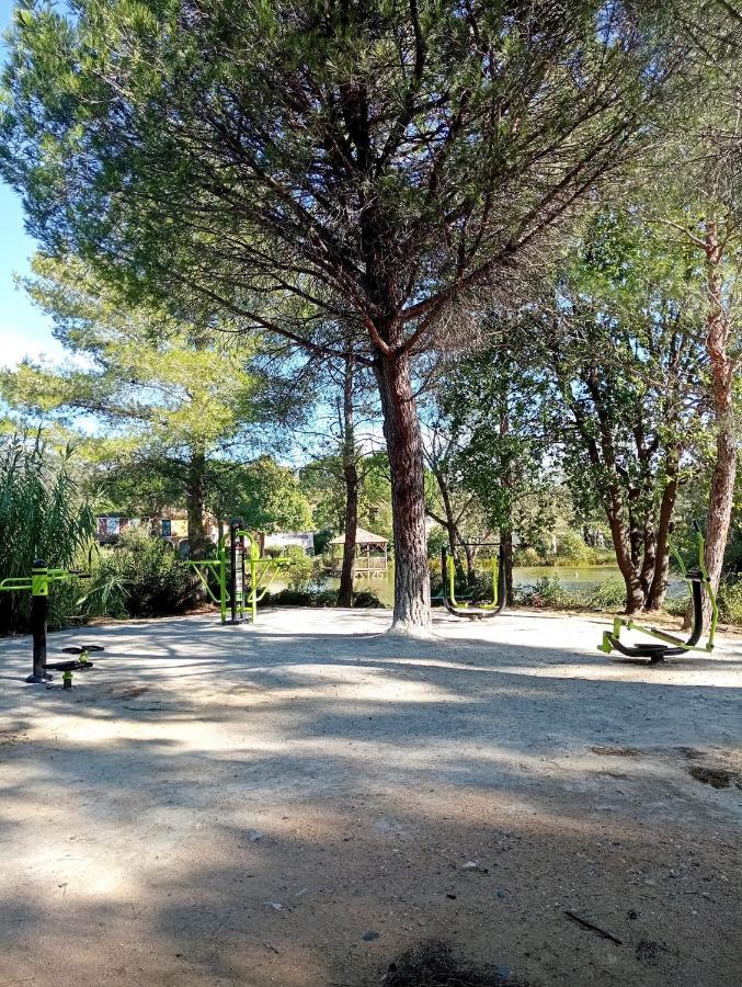 Charmant Appartement Village Restanques De Saint Tropez Гримо Экстерьер фото