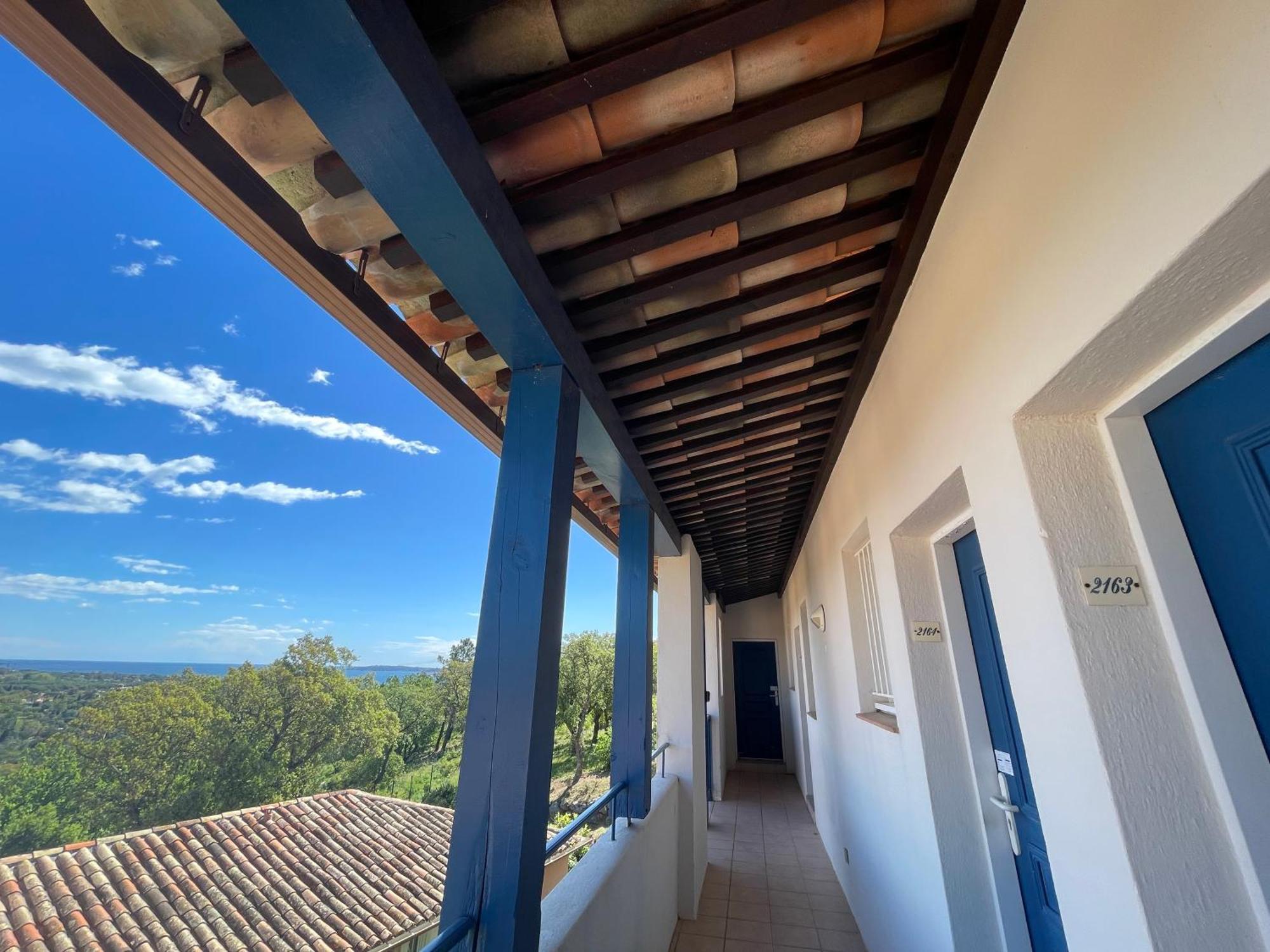 Charmant Appartement Village Restanques De Saint Tropez Гримо Экстерьер фото